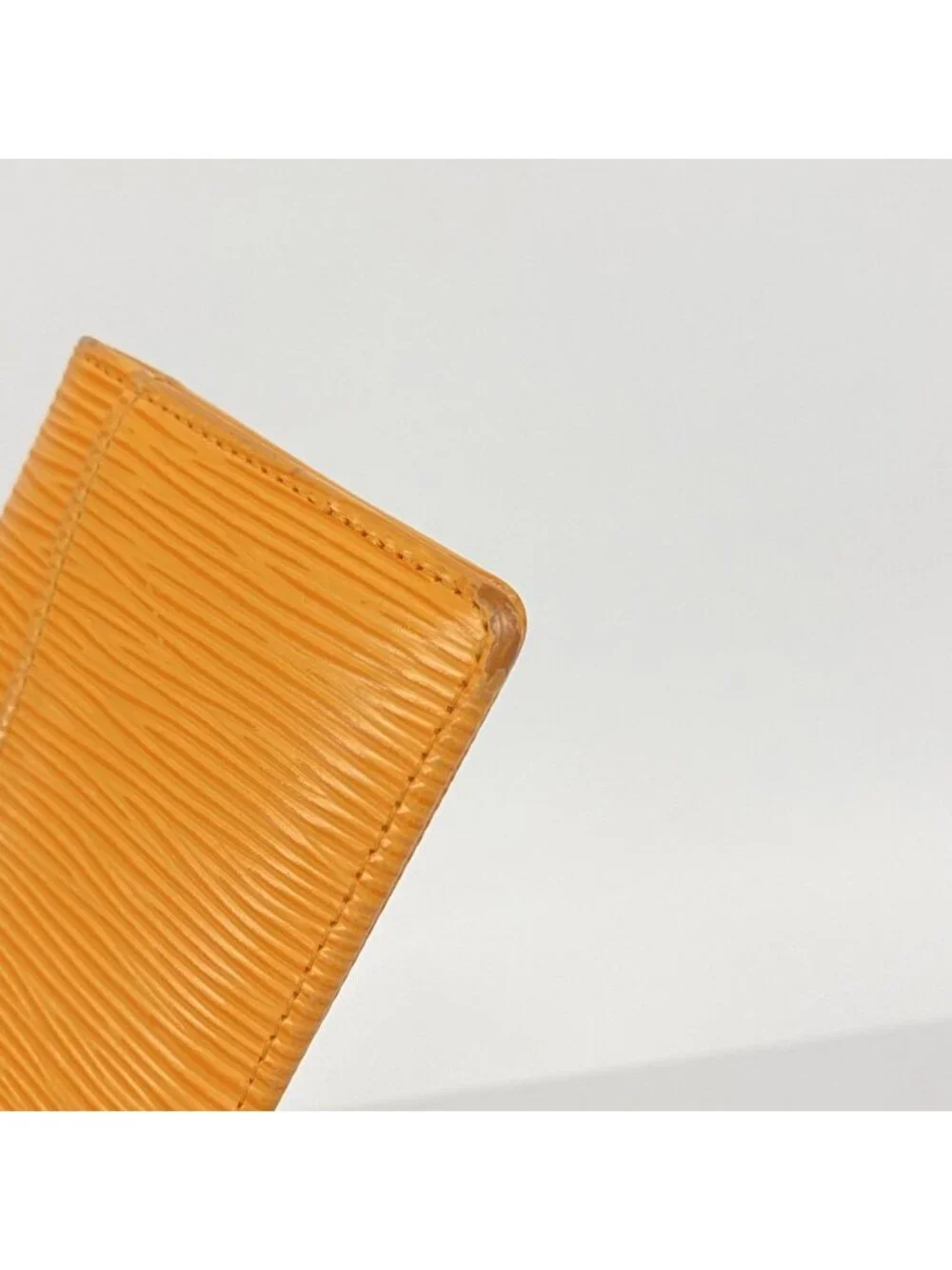 Louis Vuitton Card Case Epi Organizer de Poche Mandarin